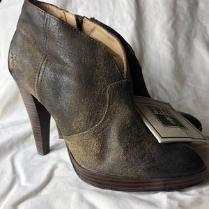 Frye Harlow Campus Booties